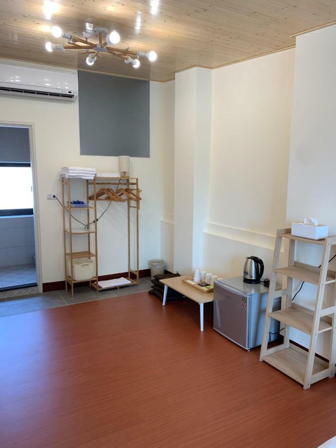 Dd House Apartment Tainan Bagian luar foto